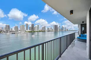 801 N Venetian Dr, Miami, FL 33139 - Photo 25