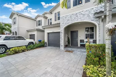 2642 SE 12th St #2642, Homestead, FL 33035 - Photo 3