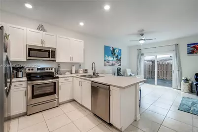 2642 SE 12th St #2642, Homestead, FL 33035 - Photo 7