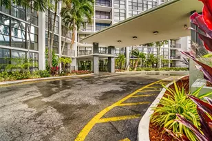 800 Parkview Dr, Hallandale Beach, FL 33009 - Photo 55
