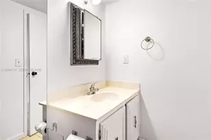 800 Parkview Dr, Hallandale Beach, FL 33009 - Photo 29