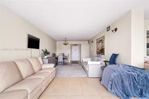 800 Parkview Dr, Hallandale Beach, FL 33009 - Photo 9
