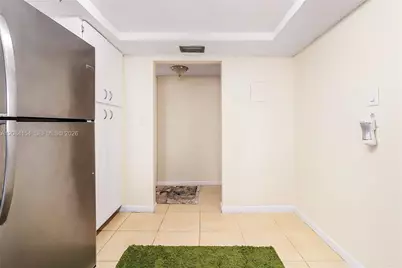 800 Parkview Dr #901, Hallandale Beach, FL 33009 - Photo 21
