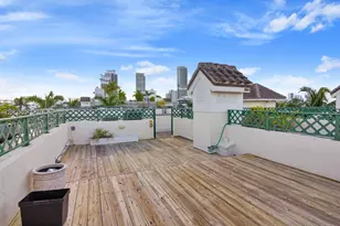 300 Euclid Ave, Miami Beach, FL 33139 - Photo 11