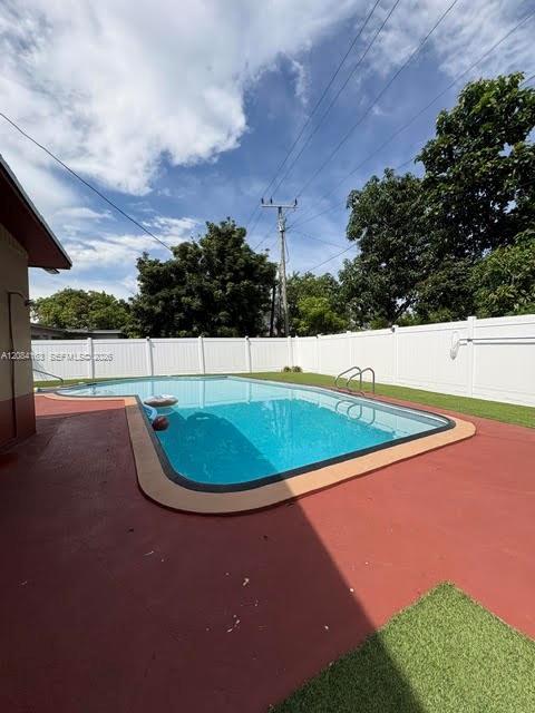 441 NE 43rd St - 441 NE 43rd St, Deerfield Beach, FL 33064 Luxury Property | Jose Angel Pina