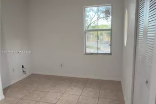 2851 W Prospect Rd, Tamarac, FL 33309 - Photo 15