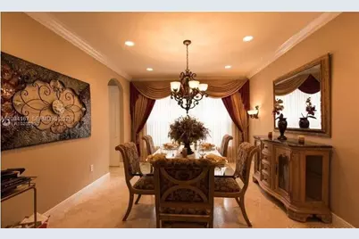 4607 SW 195th Ter, Miramar, FL 33029 - Photo 7