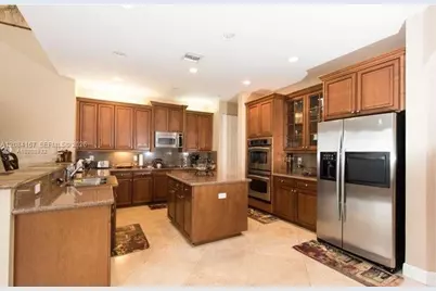 4607 SW 195th Ter, Miramar, FL 33029 - Photo 5