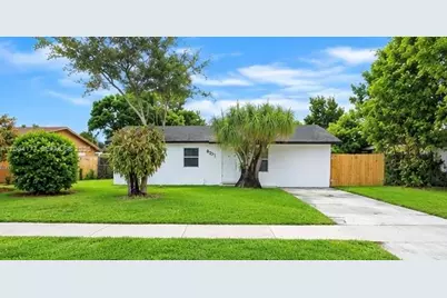 8201 SW 7th Ct, North Lauderdale, FL 33068 - Photo 1