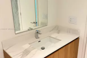 1400 Biscayne Blvd, Miami, FL 33132 - Photo 25