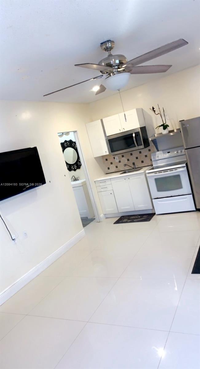 10261 NW 24th Ct #1 - 10261 NW 24th Ct #1, Sunrise, FL 33322 Luxury Property | Jose Angel Pina