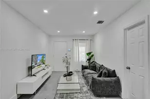 7520 NE 3rd Ave, Miami, FL 33138 - Photo 19