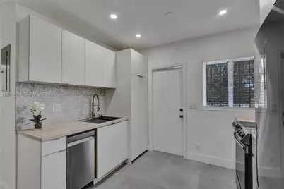 7520 NE 3rd Ave #A, Miami, FL 33138 - Photo 13