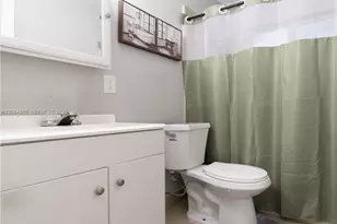 [Address not provided], Fort Lauderdale, FL 33334 - Photo 31