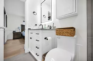 2211 SW 98th Pl, Miami, FL 33165 - Photo 41