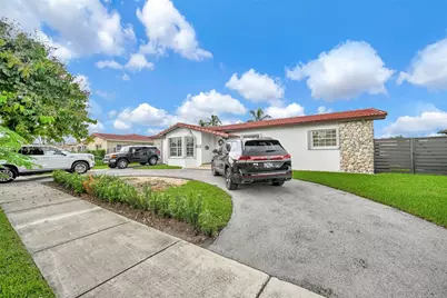 2211 SW 98th Pl, Miami, FL 33165 - Photo 31