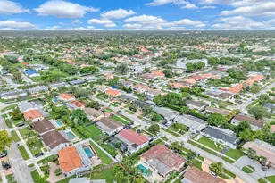 2211 SW 98th Pl, Miami, FL 33165 - Photo 11