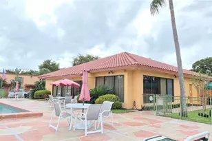 7100 Fairway Dr, Miami Lakes, FL 33014 - Photo 11