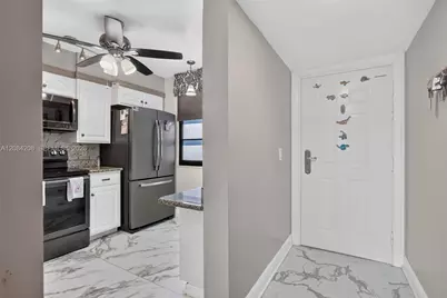 1502 Whitehall Dr #305, Davie, FL 33324 - Photo 3