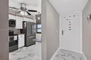 1502 Whitehall Dr, Davie, FL 33324 - Photo 3
