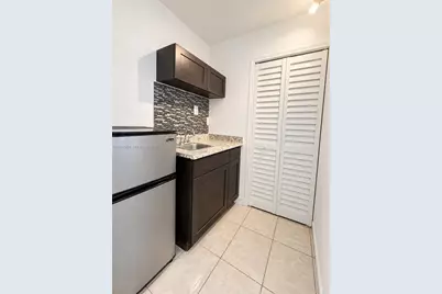 [Address not provided], Miami, FL 33165 - Photo 5