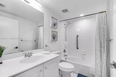 18100 N Bay Rd #709, Sunny Isles Beach, FL 33160 - Photo 11