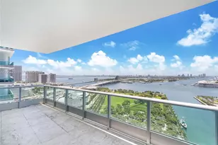 900 Biscayne Blvd, Miami, FL 33132 - Photo 1