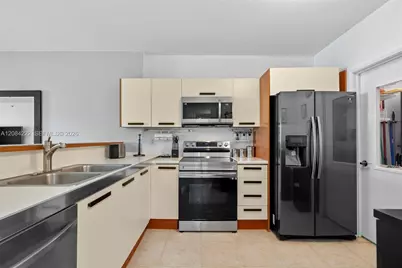 18100 N Bay Rd #308, Sunny Isles Beach, FL 33160 - Photo 29