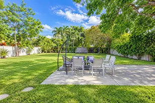 2740 Dewey St, Hollywood, FL 33020 - Photo 15
