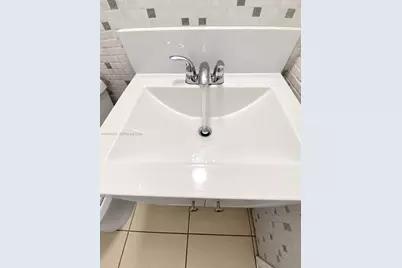 7311 NW 12th St #7, Miami, FL 33126 - Photo 11