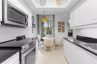 21055 Yacht Club Dr #207, Aventura, FL 33180 - Photo 11