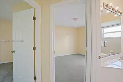 5961 NW Brenda Cir, Port Saint Lucie, FL 34986 - Photo 17