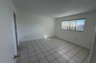 8600 Sunrise Lakes Blvd, Sunrise, FL 33322 - Photo 7