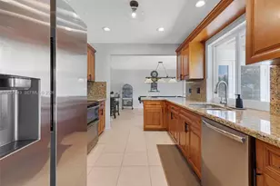 6121 SW 16th St, Plantation, FL 33317 - Photo 7