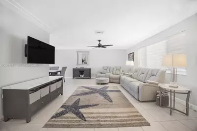 6121 SW 16th St, Plantation, FL 33317 - Photo 9