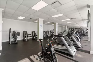 7135 Collins Ave, Miami Beach, FL 33141 - Photo 13