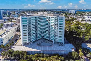 7135 Collins Ave, Miami Beach, FL 33141 - Photo 15