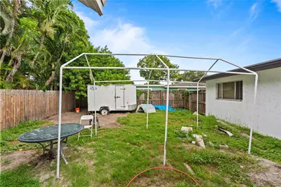 3831 NW 6th Pl, Lauderhill, FL 33311 - Photo 29