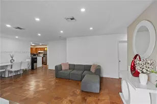 3831 NW 6th Pl, Lauderhill, FL 33311 - Photo 5