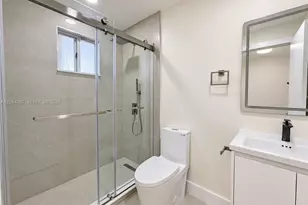 8745 SW 152nd Ave, Miami, FL 33193 - Photo 15