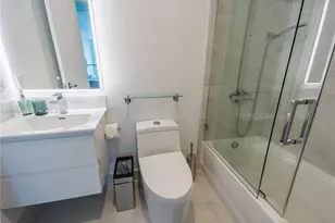 60 SW 13th St, Miami, FL 33130 - Photo 23