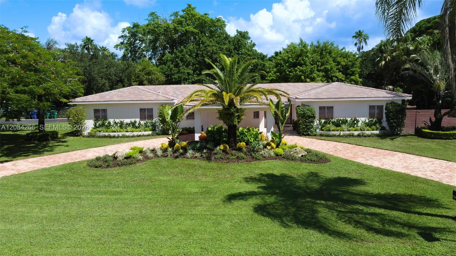 7895 SW 76th Terrace - 7895 SW 76th Terrace, Miami, FL 33143 Luxury Property | Jose Angel Pina