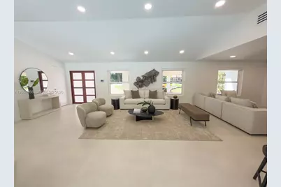 7895 SW 76th Ter, Miami, FL 33143 - Photo 3