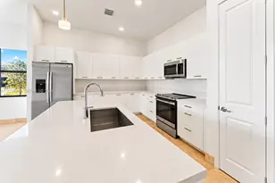 17564 SW 41st St, Miramar, FL 33029 - Photo 13