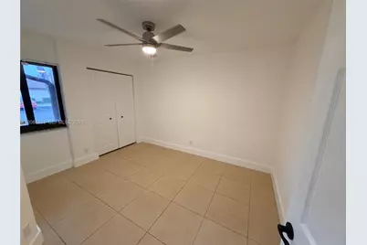 11085 NW 38th Pl, Sunrise, FL 33351 - Photo 13