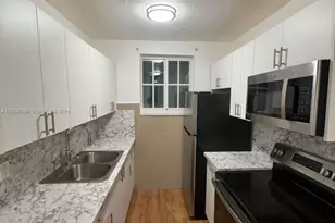 160 NE 55th St, Miami, FL 33137 - Photo 1