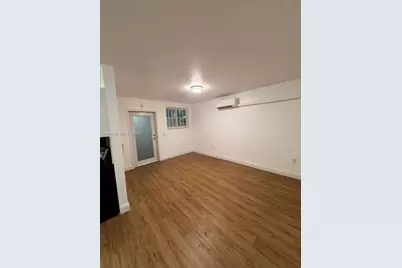 160 NE 55th St #3, Miami, FL 33137 - Photo 3