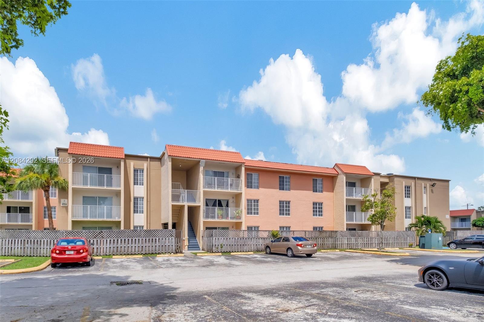 4804 NW 79th Ave #102 - 4804 NW 79th Ave #102, Doral, FL 33166 Luxury Property | Jose Angel Pina