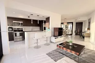 1000 W Island Blvd, Aventura, FL 33160 - Photo 13