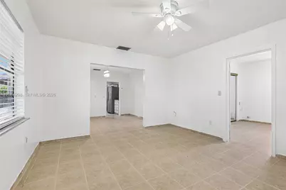 3395 SW 88th Pl, Miami, FL 33165 - Photo 11